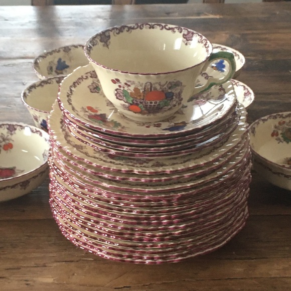 Mason's Ironstone Other - Vintage Mason's Ironstone, England - 28 Pieces
